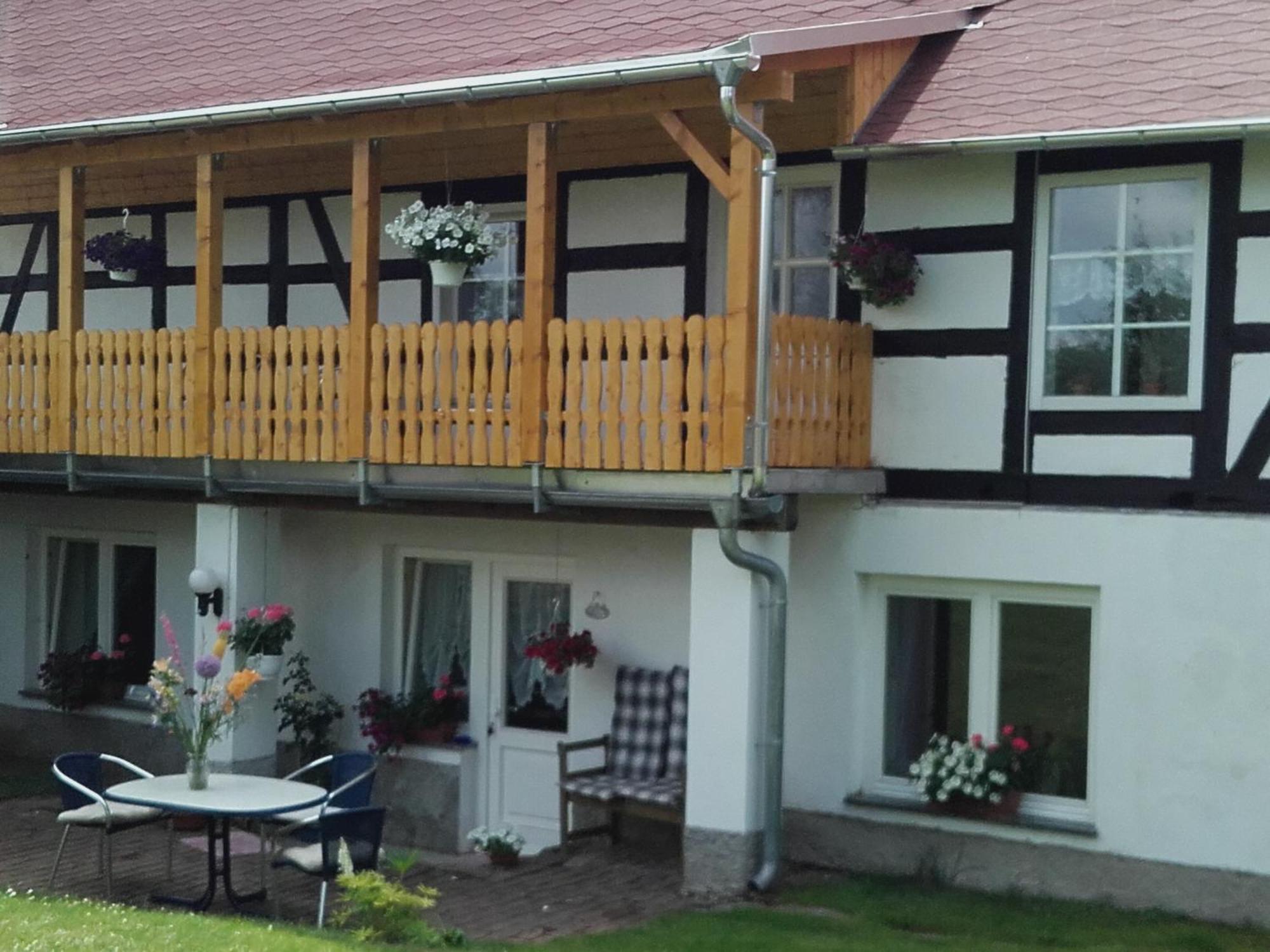 Baerenhof Langenbernsdorf Apartment Exterior photo